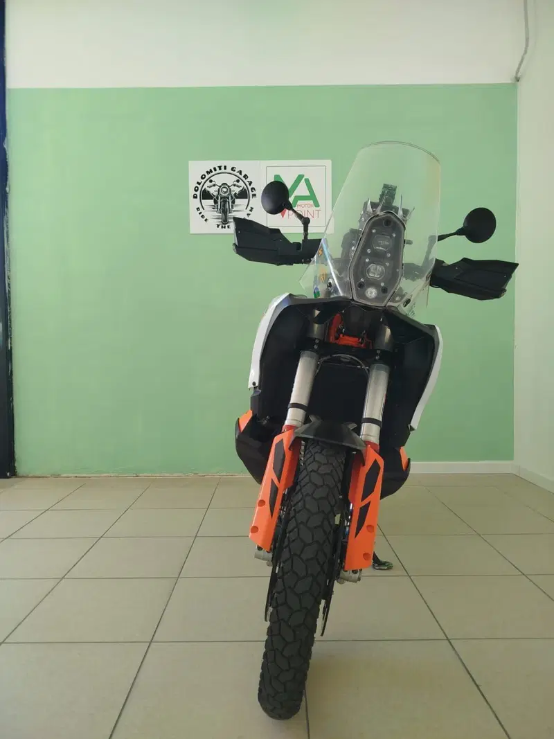 KTM 890 Adventure R (2022) (3)