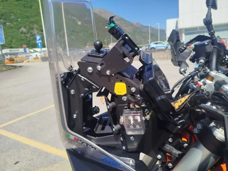 KTM 890 Adventure R (2022) (4)