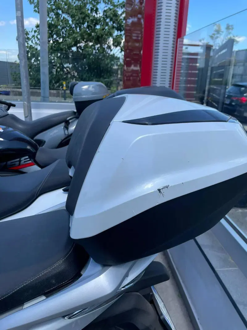 Honda SH 350 (2021 - 24) (3)