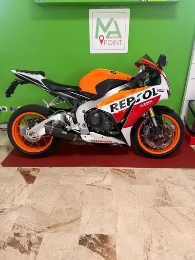 Honda CBR 1000 RR Fireblade (2012 - 16) usata