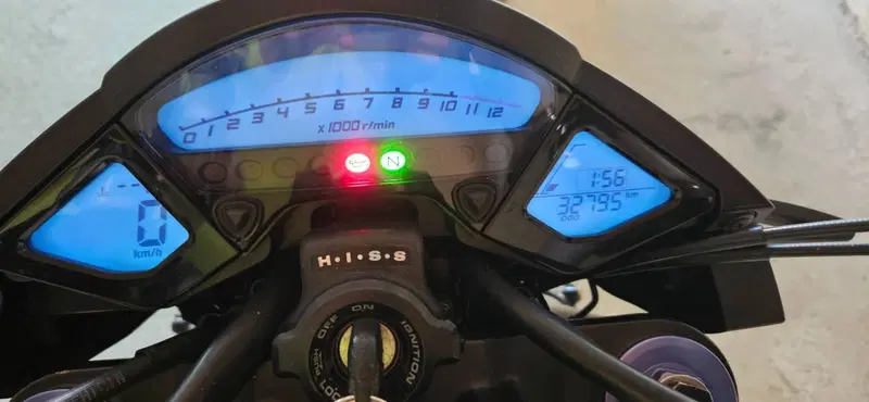 Honda CB 1000 R (2008 - 10) (4)