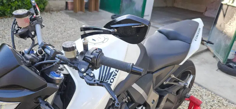 Honda CB 1000 R (2008 - 10) (10)
