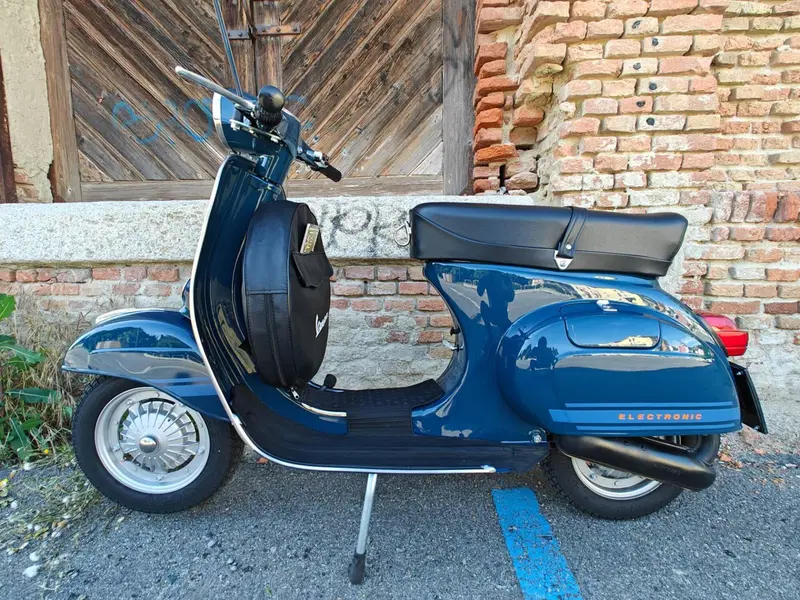 Vespa 125 Primavera ET3 Blue jeans  (2)
