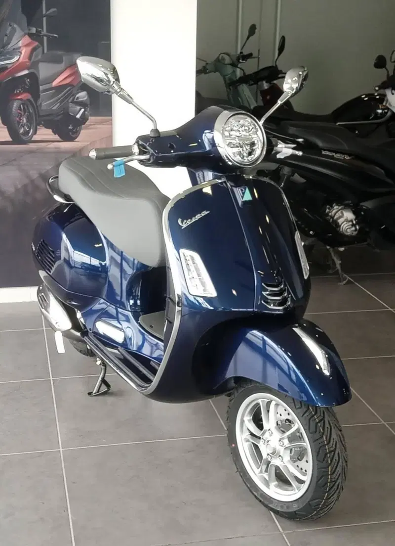 Vespa GTS 310 (2025 - 26) (3)