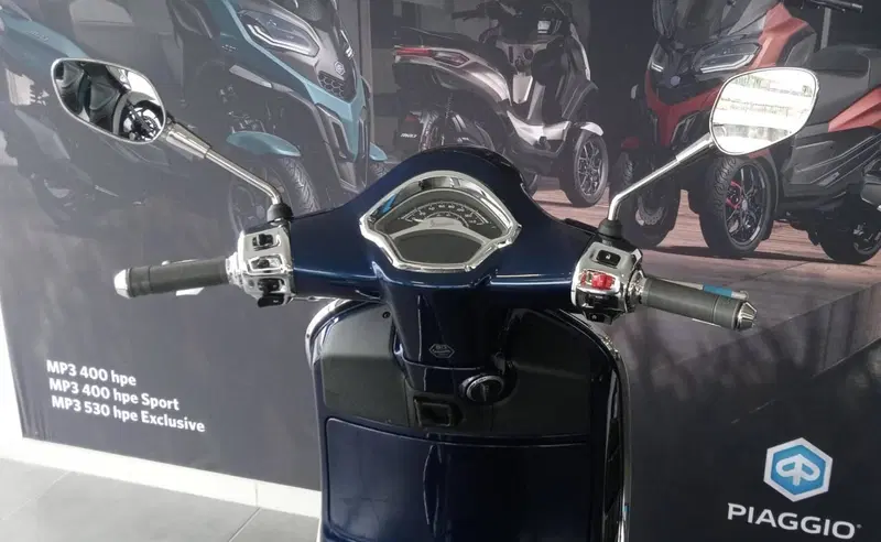 Vespa GTS 310 (2025 - 26) (8)