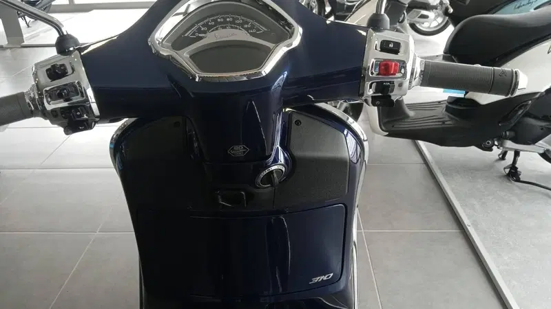 Vespa GTS 310 (2025 - 26) (15)
