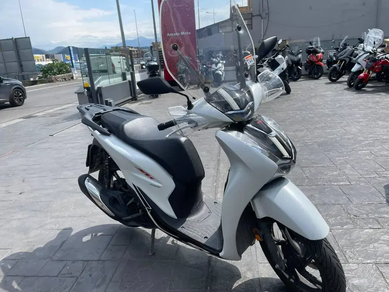 Honda SH 150i (2020 - 23) (3)