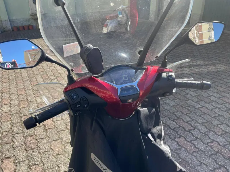Honda SH 150i (2020 - 23) (2)