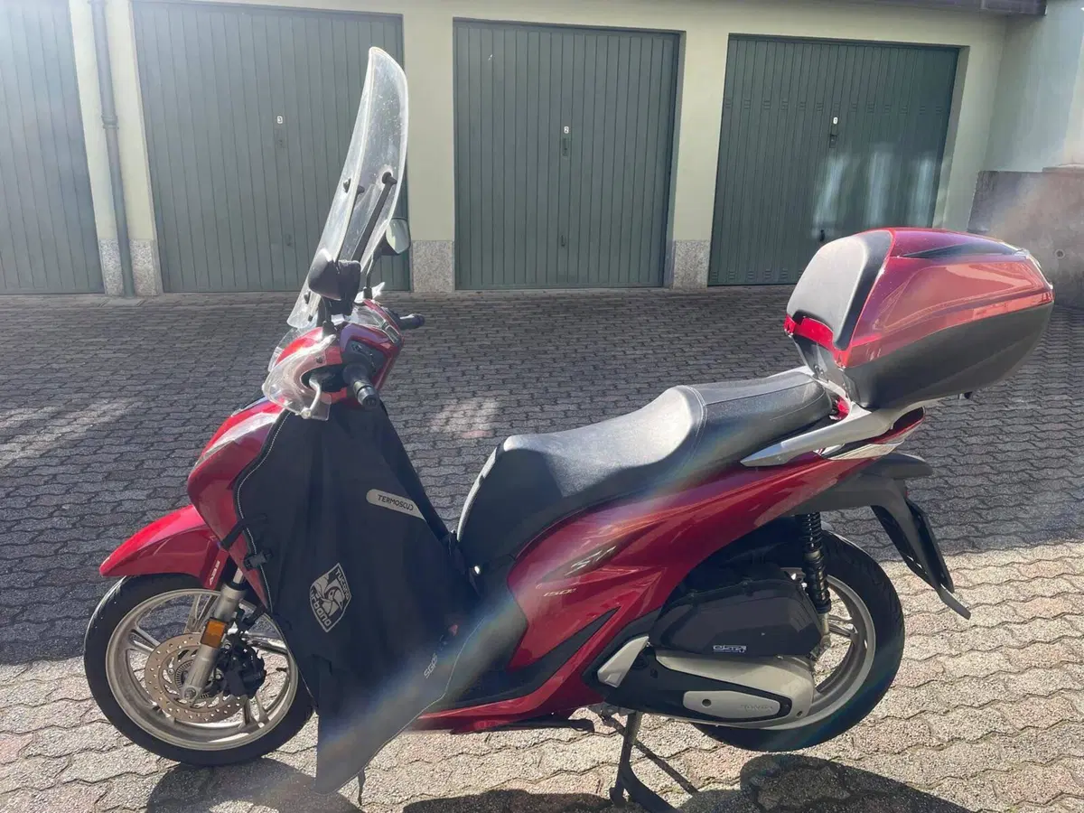 Honda SH 150i (2020 - 23) (4)