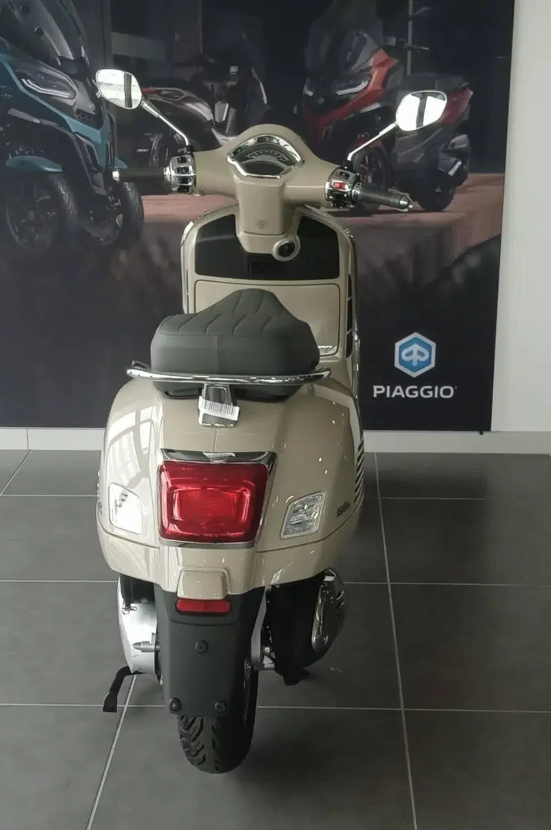 Vespa GTS 310 (2025 - 26) (6)