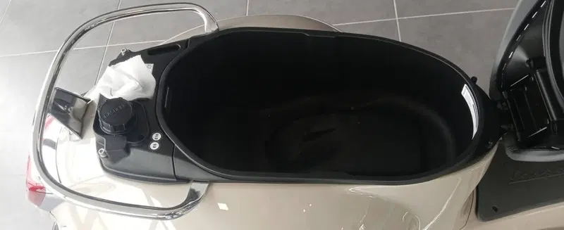 Vespa GTS 310 (2025 - 26) (10)