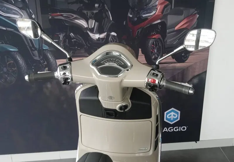 Vespa GTS 310 (2025 - 26) (12)