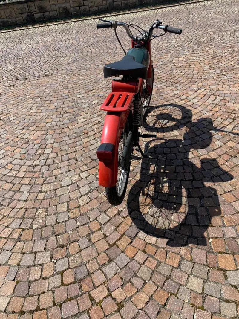 Moto Guzzi Dingo 49cc Versione turismo (4)