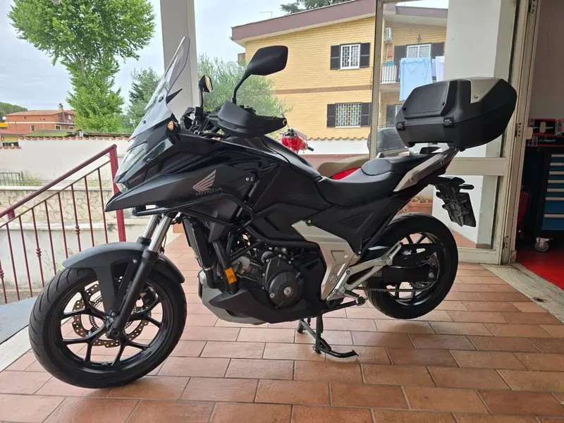 Honda NC 750 X DCT Urban (2021 - 24) (2)