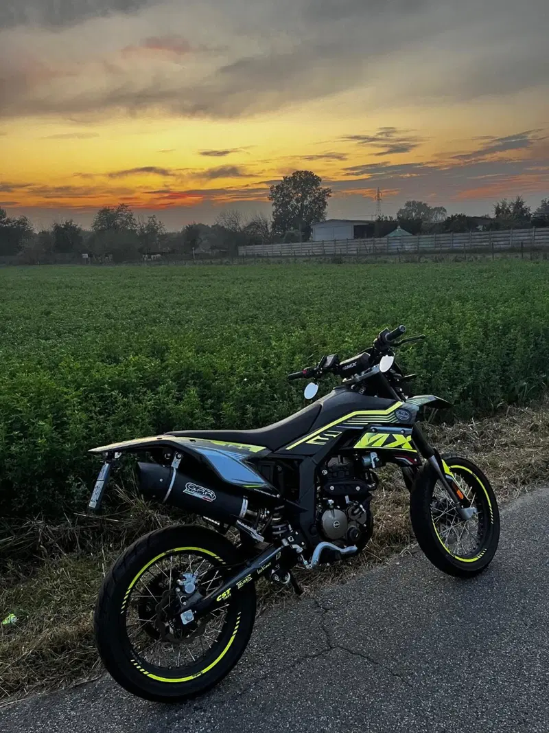 FB Mondial SMX 125 Motard (2021 - 24) (8)