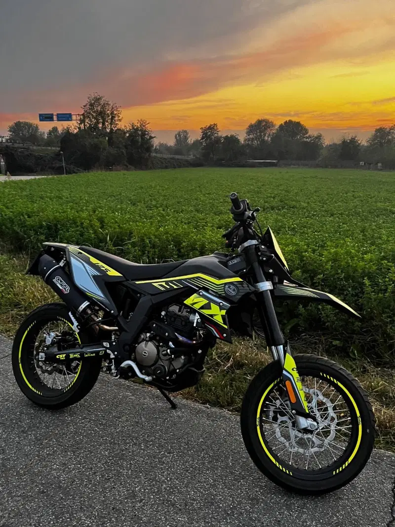 FB Mondial SMX 125 Motard (2021 - 24) (9)