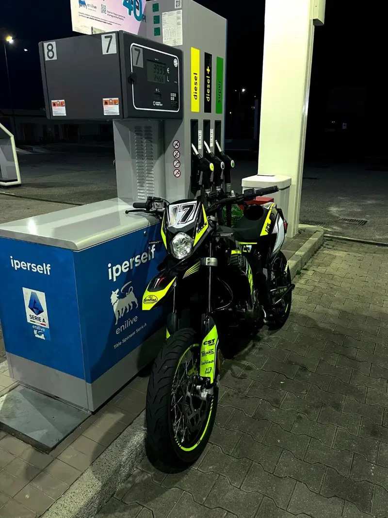 FB Mondial SMX 125 Motard (2021 - 24) (12)