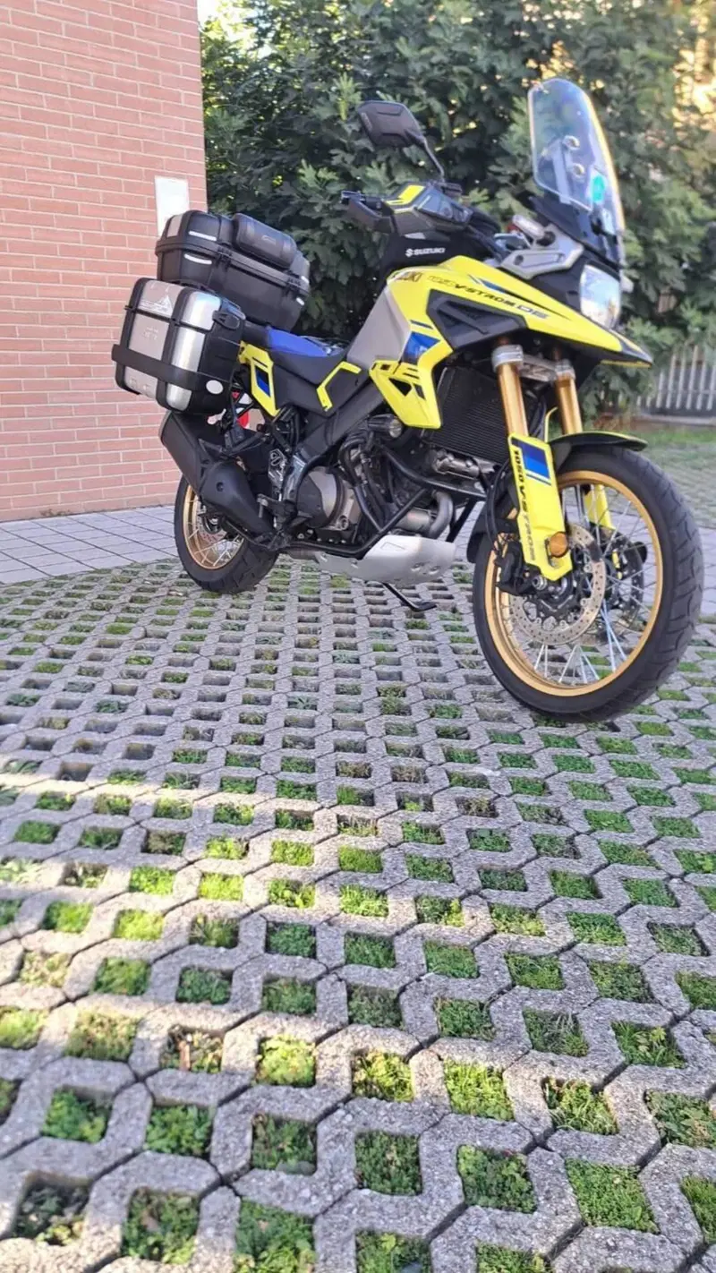 Suzuki V-Strom 1050DE (2023 - 24) (4)