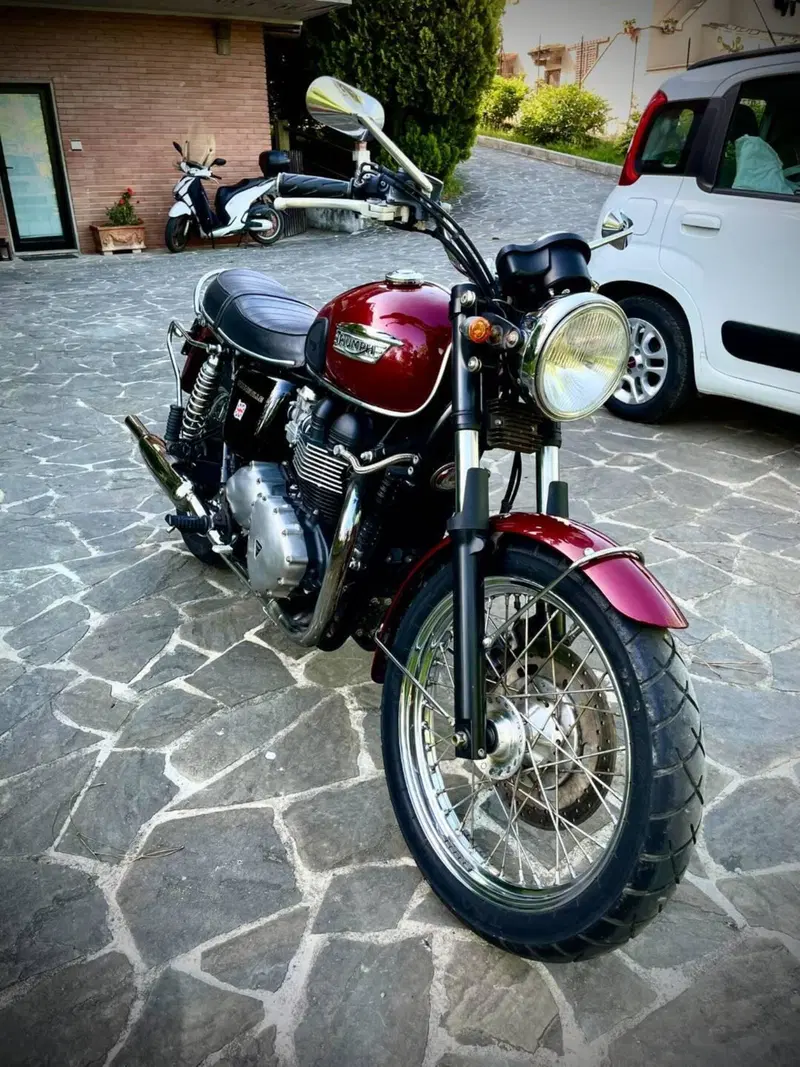 Triumph Bonneville (2007 - 16) (4)