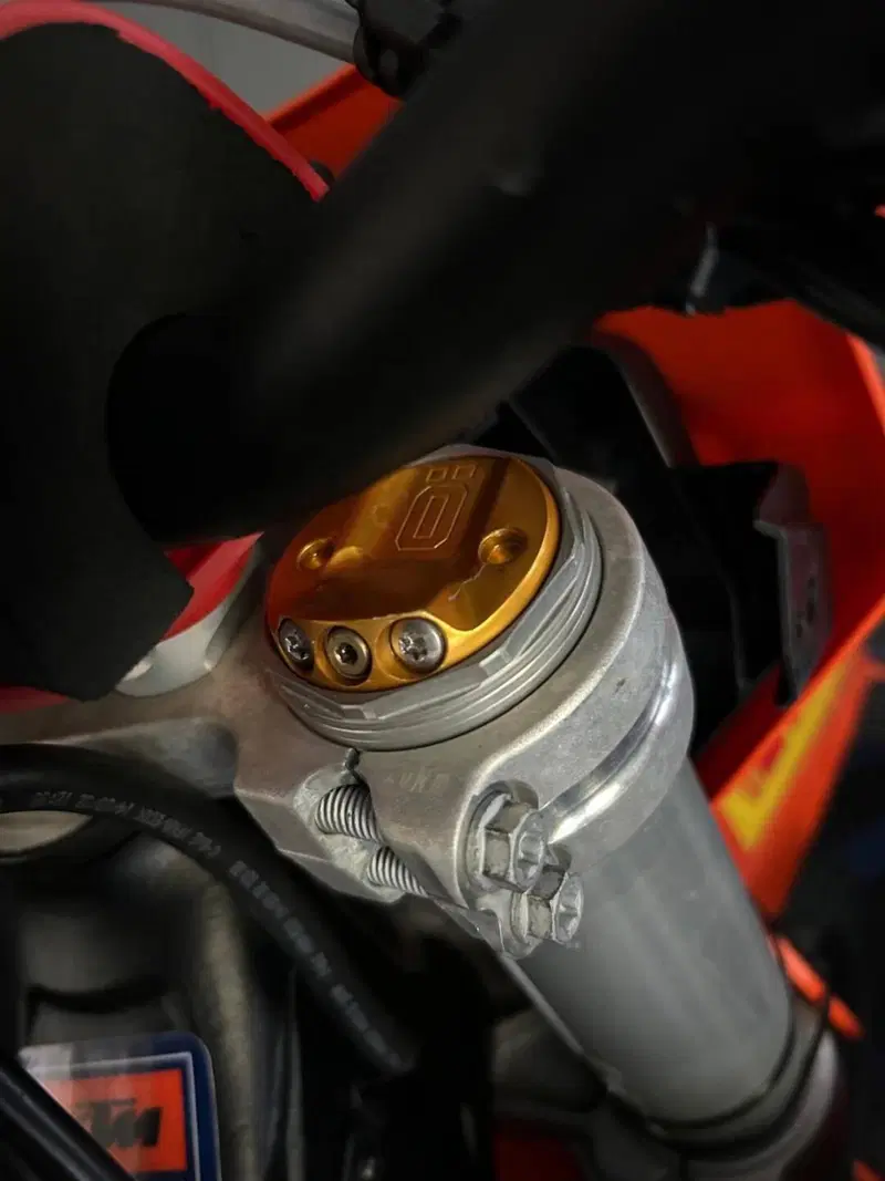 KTM 250 EXC-F (2025) (3)