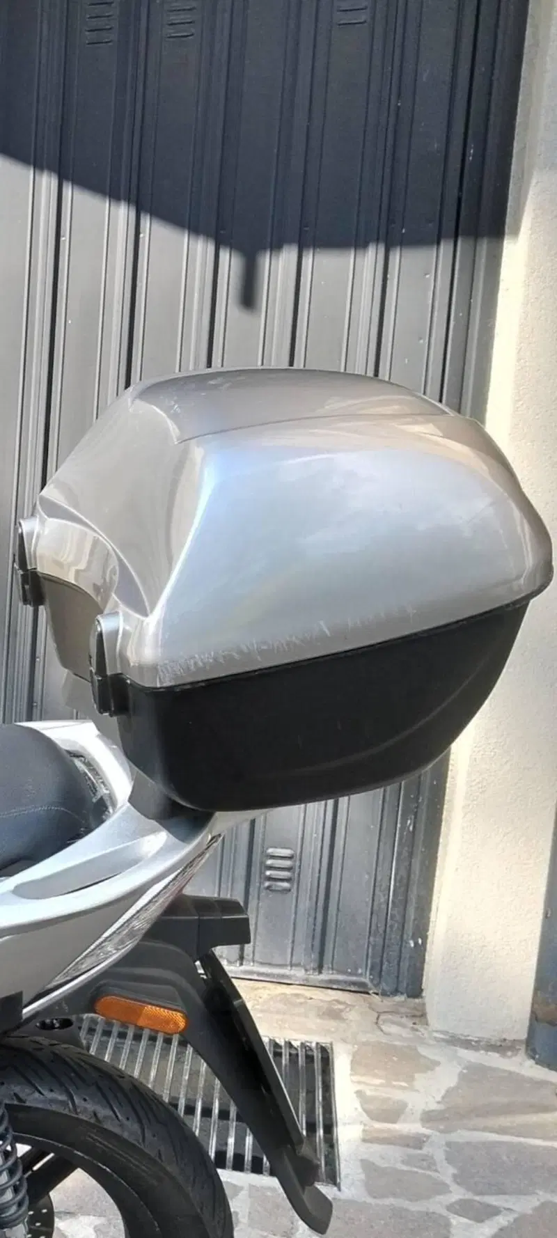 Bauletto Kymco agility (2)