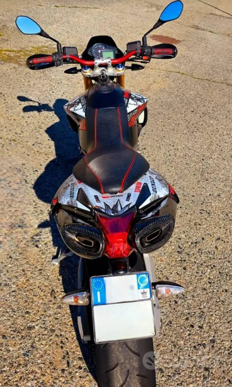 Aprilia Dorsoduro 750 Factory ABS (2010 - 13) (6)