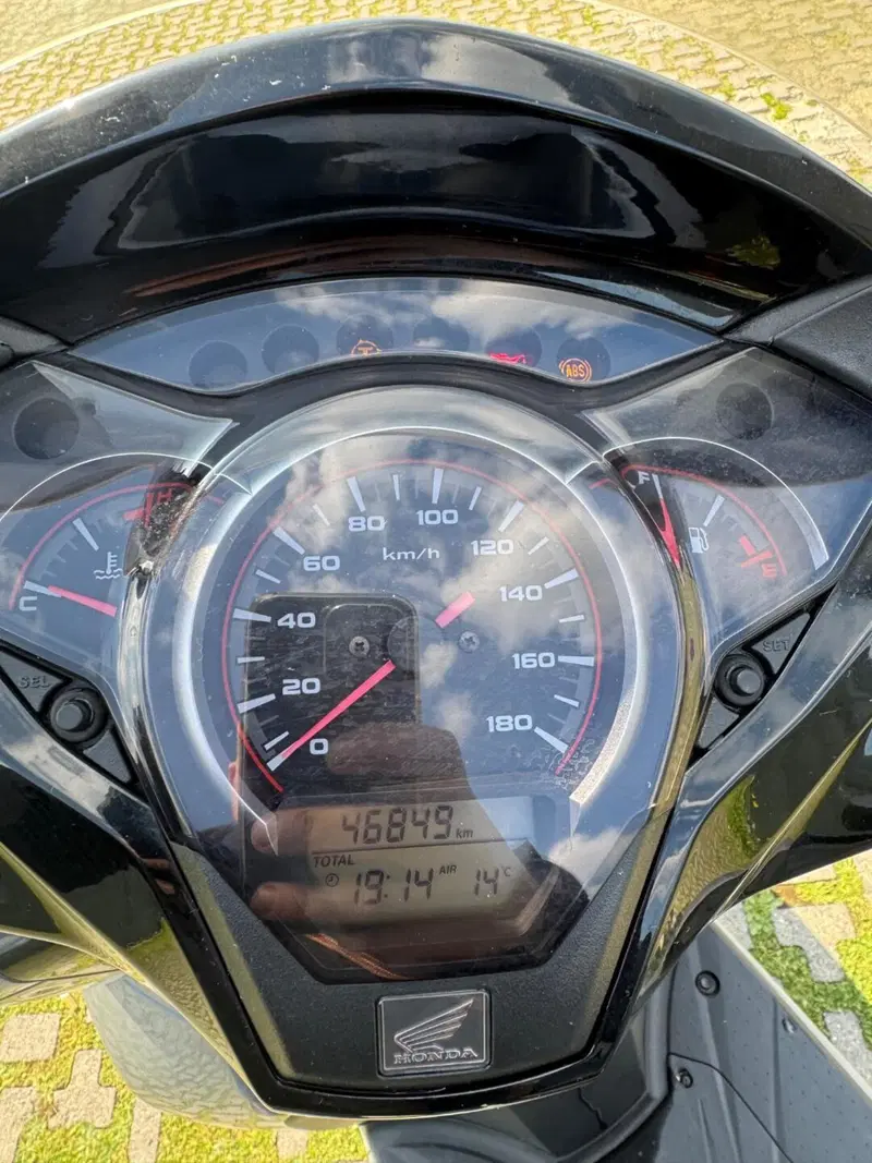 Honda SH 300 i Sport ABS (2018 - 20) (9)