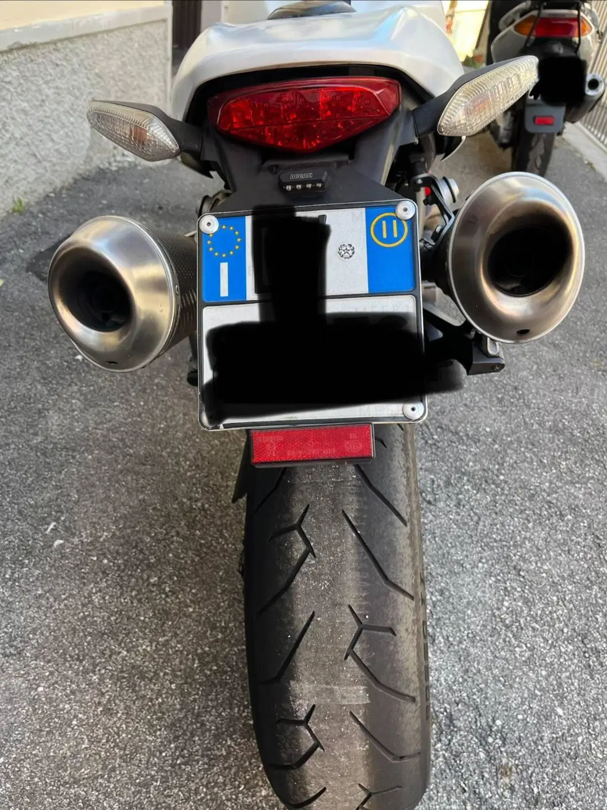 Ducati Monster 796 (2010 - 13) (11)