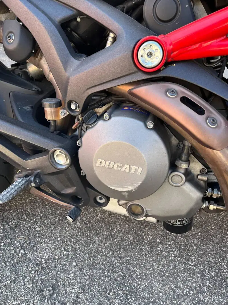 Ducati Monster 796 (2010 - 13) (12)