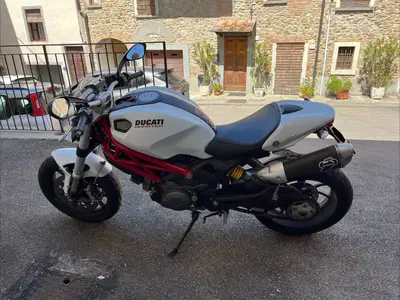 Ducati Monster 796 (2010 - 13) usata