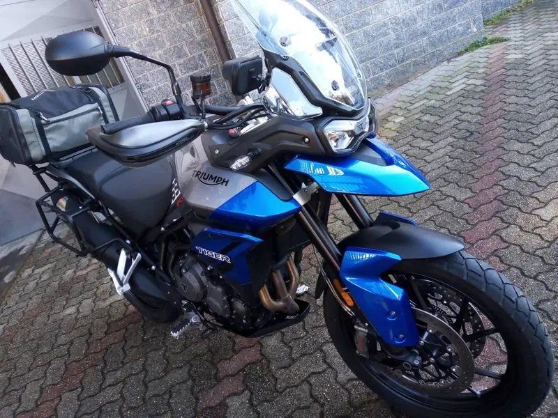 Triumph Tiger 850 Sport (2021 - 25) (2)