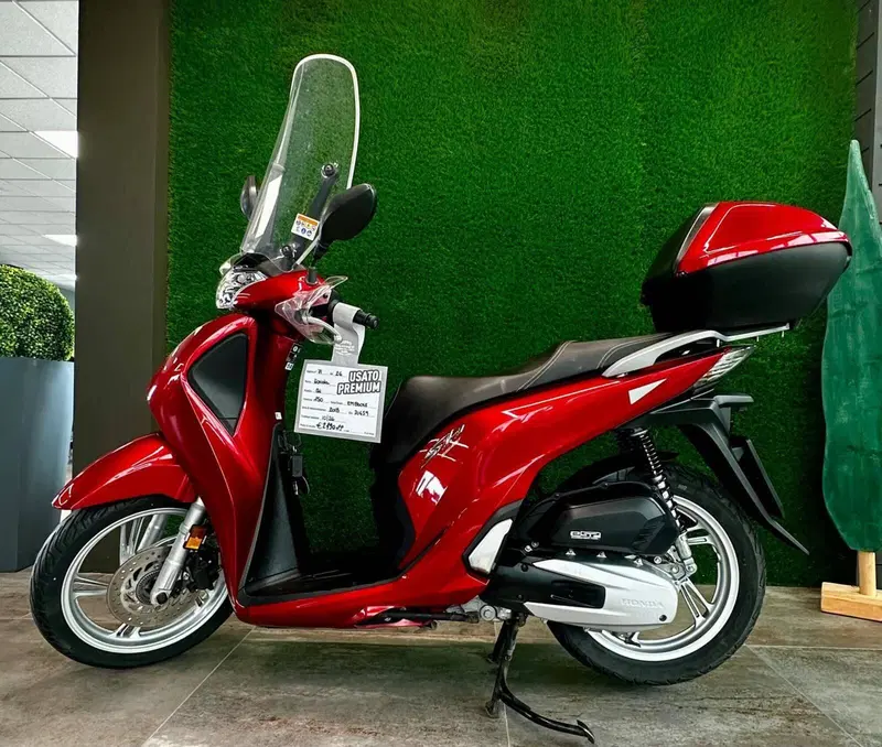 Honda SH 150i (2017 - 19) (2)
