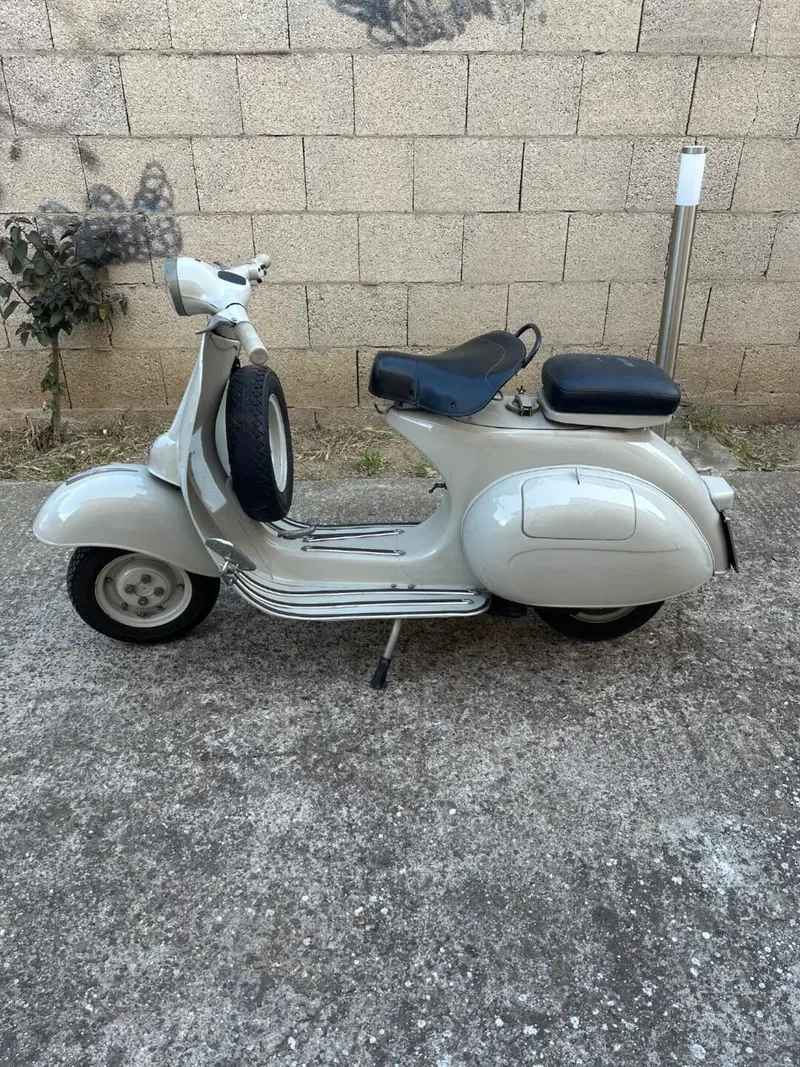 Vespa VNA1T