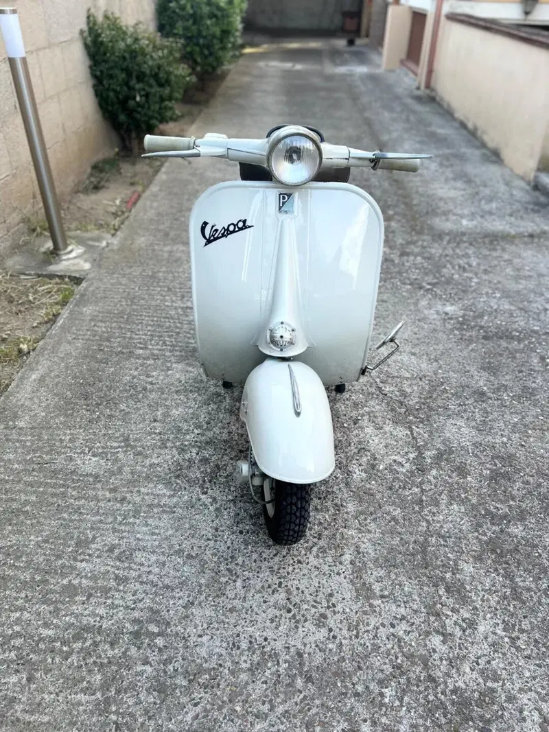 Vespa VNA1T (2)