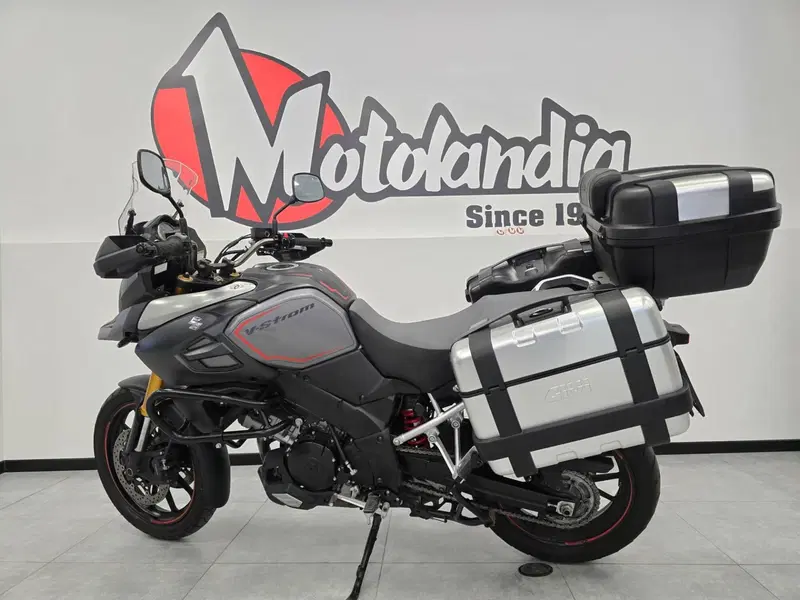 Suzuki V-Strom 1000 ABS No compromise LE (2015 - 17) (2)