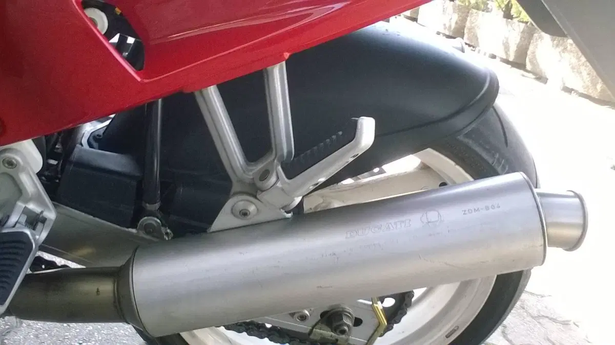 Ducati 851 SBK (9)