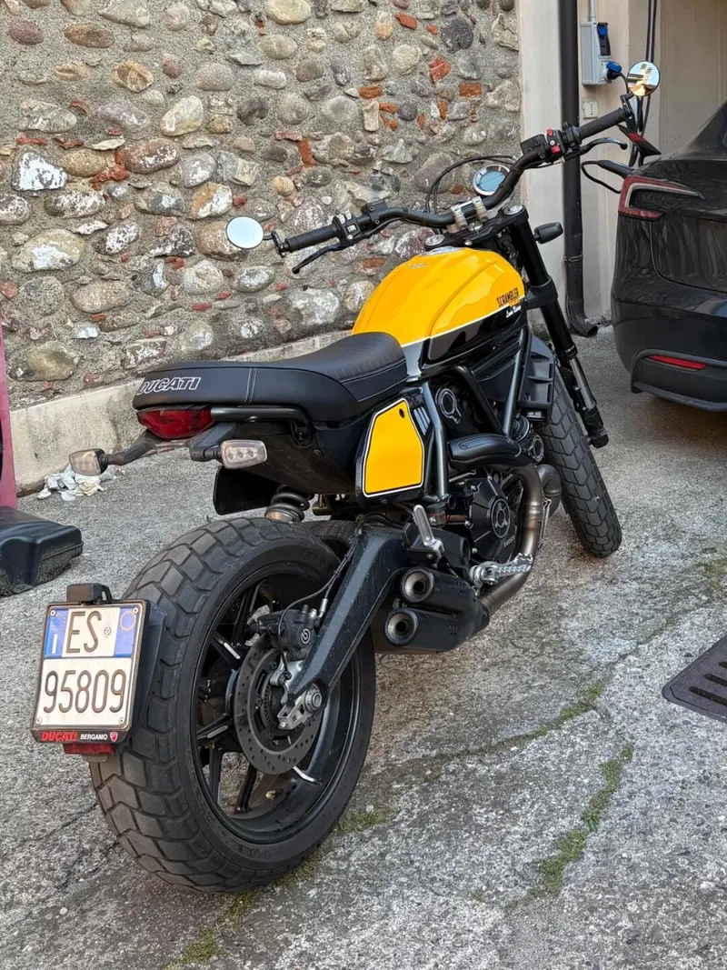 Ducati Scrambler 800 Full Throttle (2017 - 21) (4)