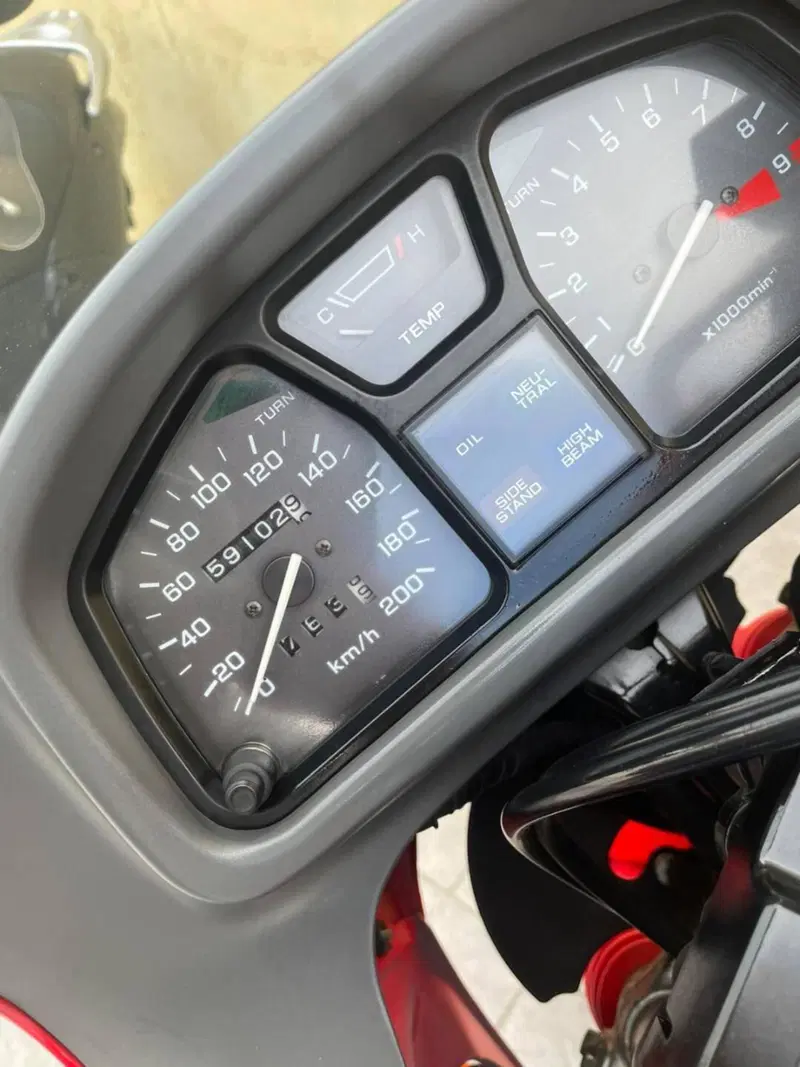 Honda Transalp XL 600V (1987 - 90) (6)