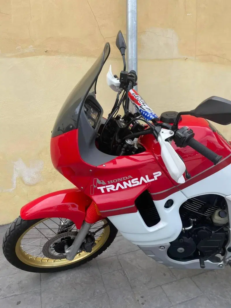 Honda Transalp XL 600V (1987 - 90) (9)