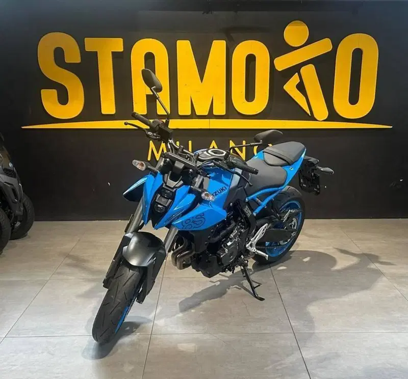 Suzuki GSX-8S (2025 - 26) (4)