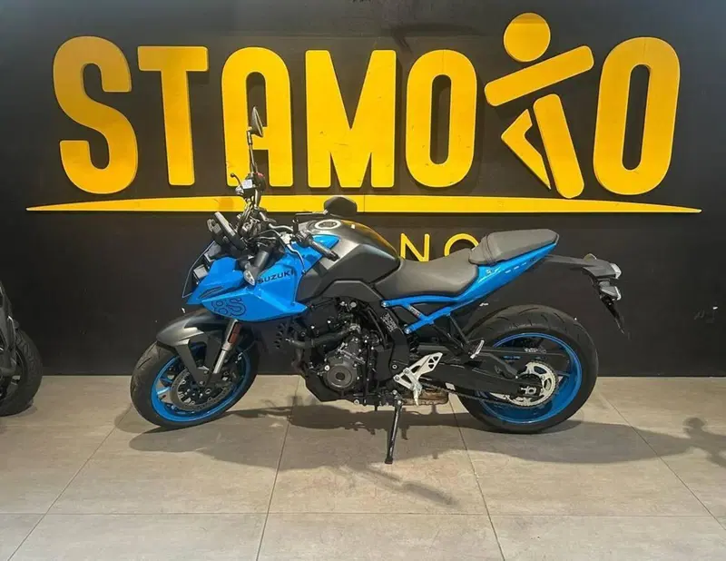 Suzuki GSX-8S (2025 - 26) (5)