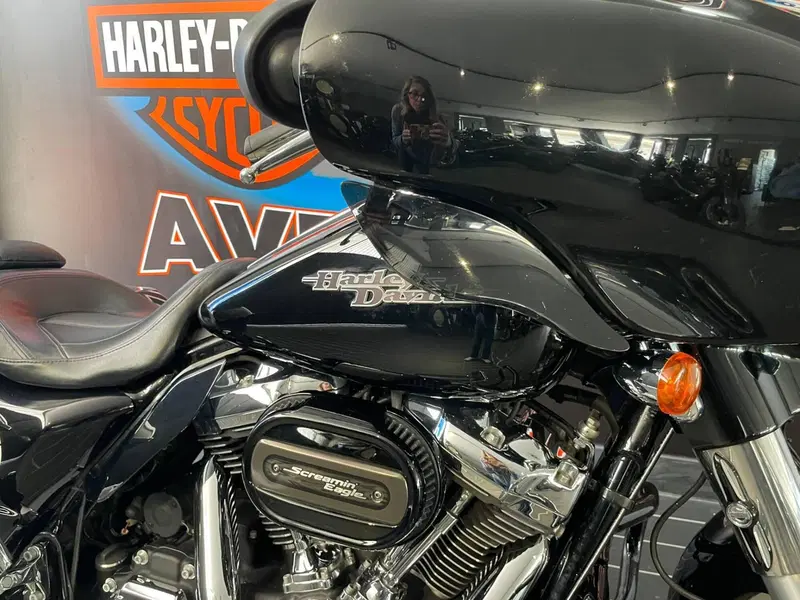 Harley-Davidson 107 Street Glide Special (2017 - 19) - FLHXS (4)