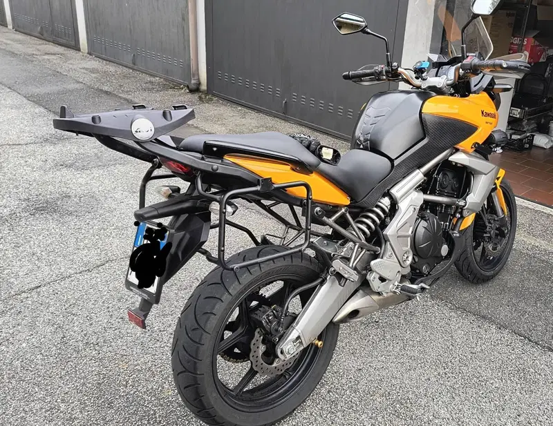 Kawasaki Versys 650 (2010 - 13) (2)