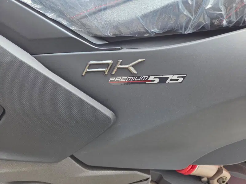 Kymco AK 575 Premium (2025 - 26) (15)