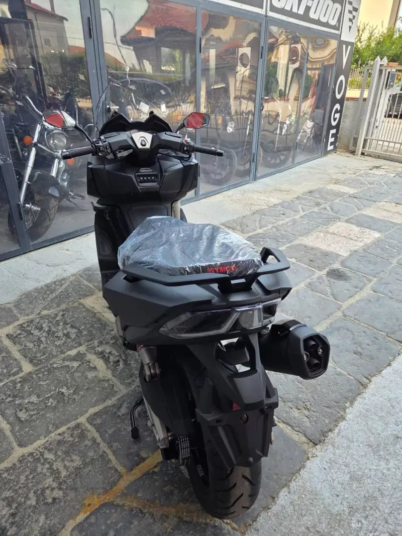 Kymco AK 575 Premium (2025 - 26) (16)