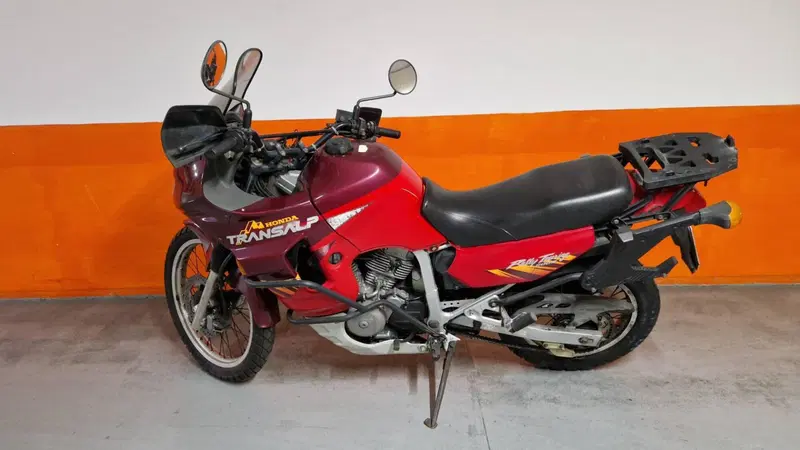 Honda Transalp 600V  (2)