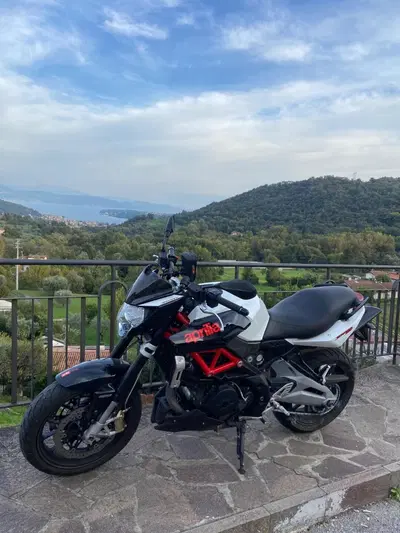 Aprilia Shiver 750 ABS (2010 - 17) usata