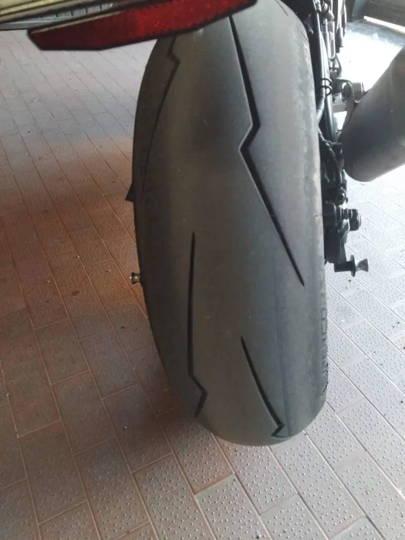 Yamaha MT-10 (2017 - 20) (2)