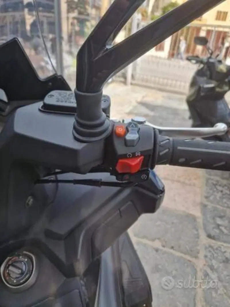 Kymco Xciting VS 400i (2023 - 26) (14)