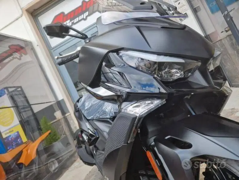 Kymco Xciting VS 400i (2023 - 26) (6)